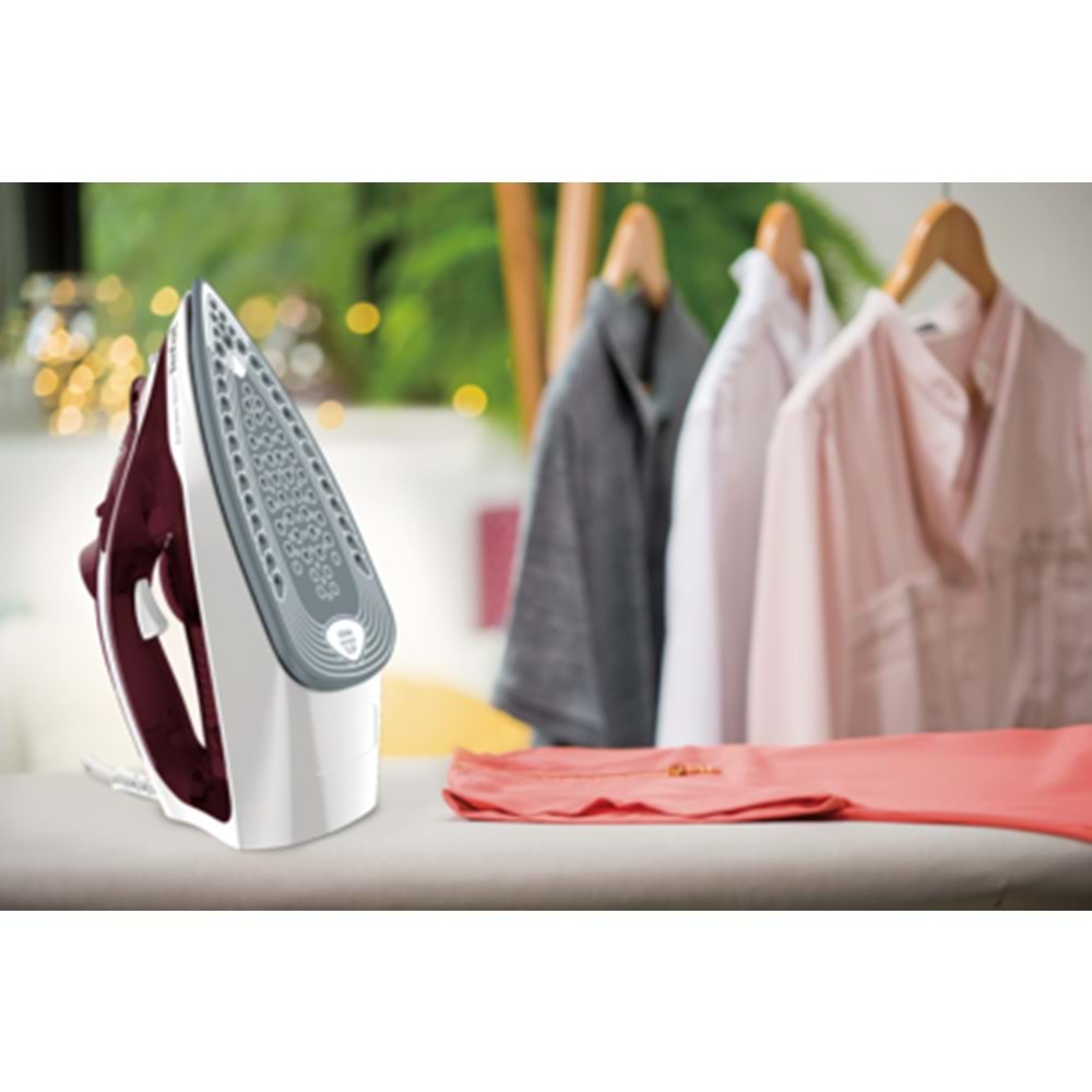 TEFAL FV2869 EXPRESS BUHARLI ÜTÜ WHİTE/RED