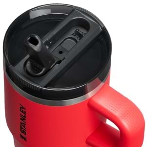 STANLEY THE QUENCHER PROTOUR FLİP STRAW TUMBLER 0.59L / 20OZ - CHİLİ BLACK