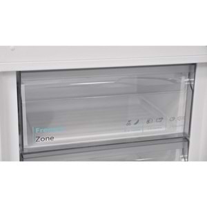 SHARP 331 LİTRE NO FROST SİYAH BUZDOLABI SJ-RA10RMXBD