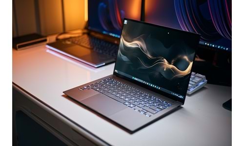 Laptop Alırken Nelere Dikkat Etmeli? (2025 Kıbrıs Kullanıcı Rehberi)